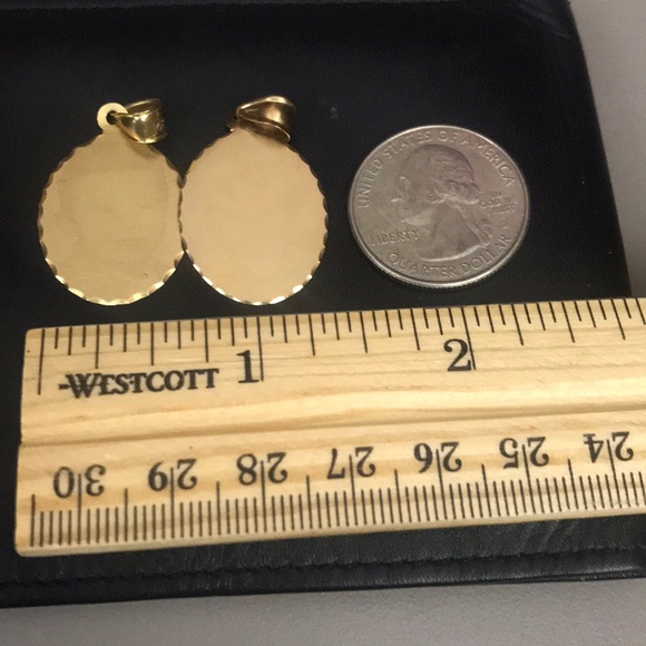 14Kart Gold Pendants - Picture 6 of 7